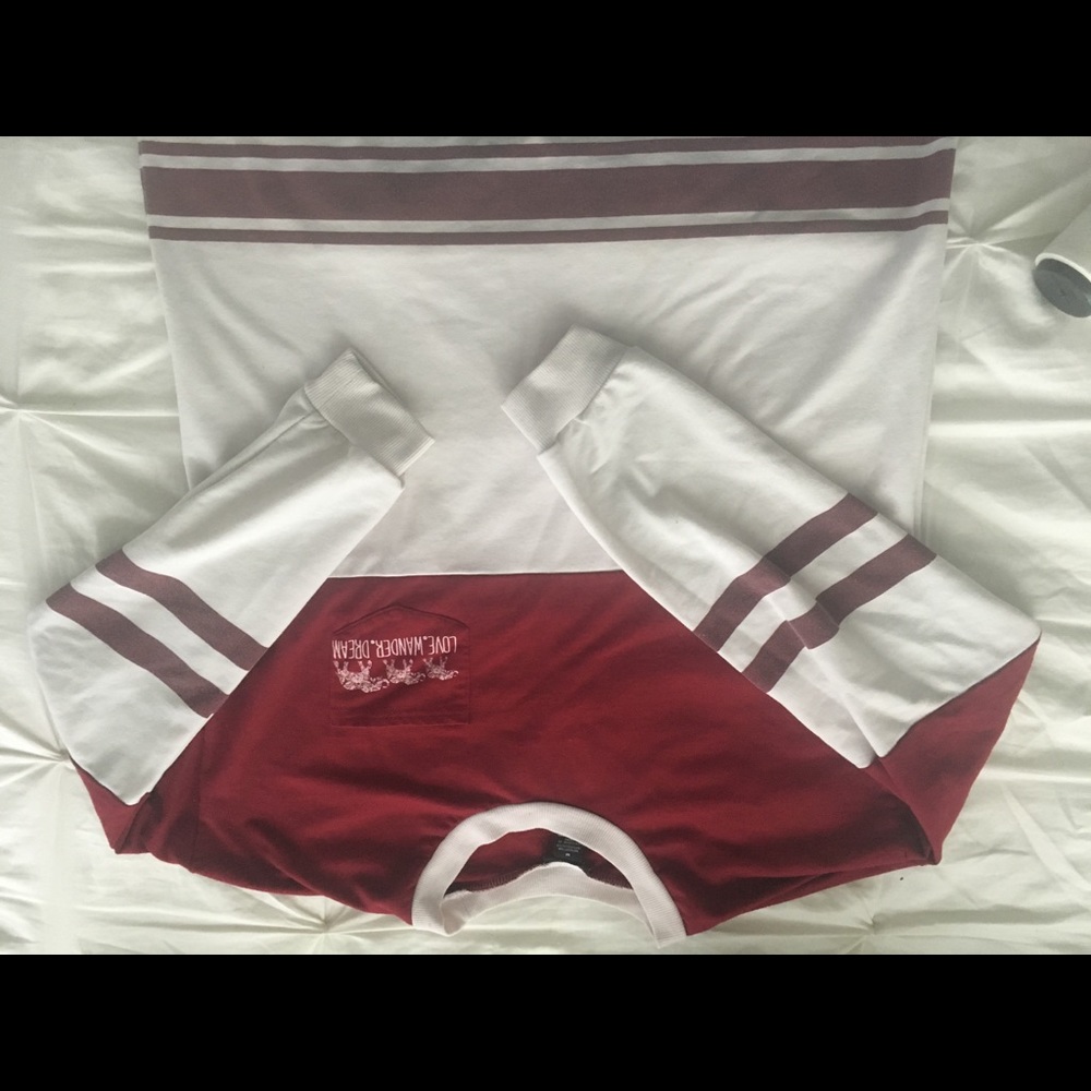 Cute red and white sweatshirt